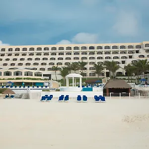 Golden Parnassus Hotel