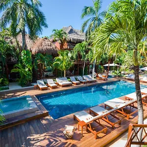 Отель Magic Blue Boutique Adults Only