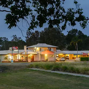 raintree-motel.queenslandhotels.net/