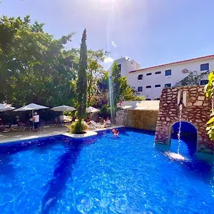 Labna' Suites Hotel