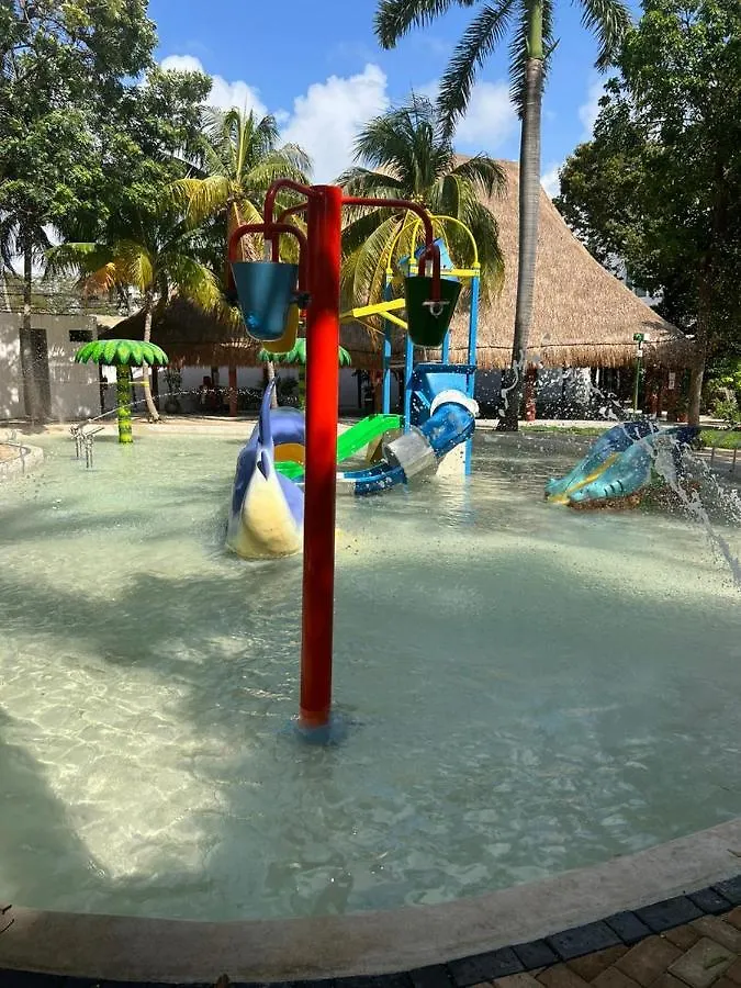 Hotel Plaza Caribe Канкун