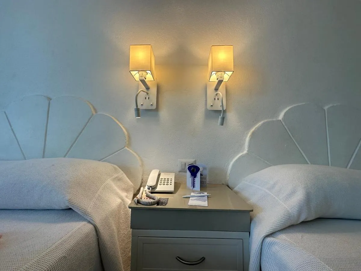 Hotel Plaza Caribe Канкун