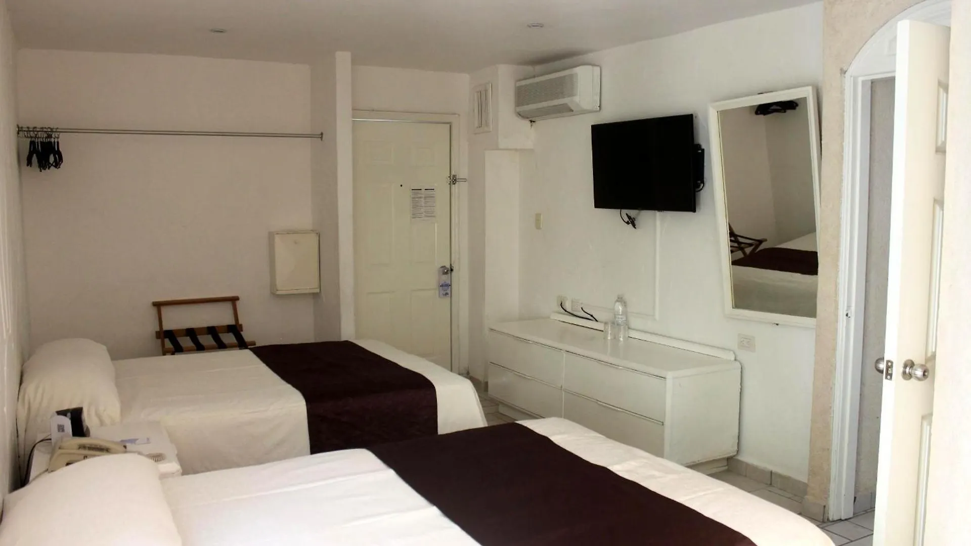 Hotel Plaza Caribe Cancun Mexico